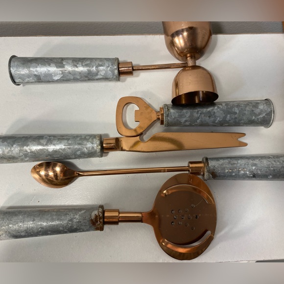 Cambridge Silversmith Thirstystone Galvanized Steel & Copper Bar Tool Set- 5 Pc. - Picture 4 of 5